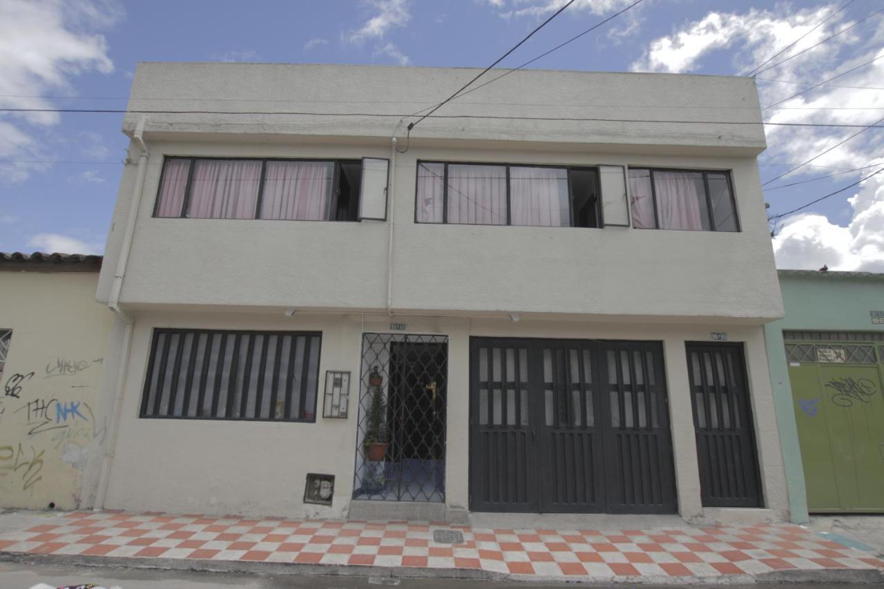 Hospedaje Solianka Bogotá Kültér fotó